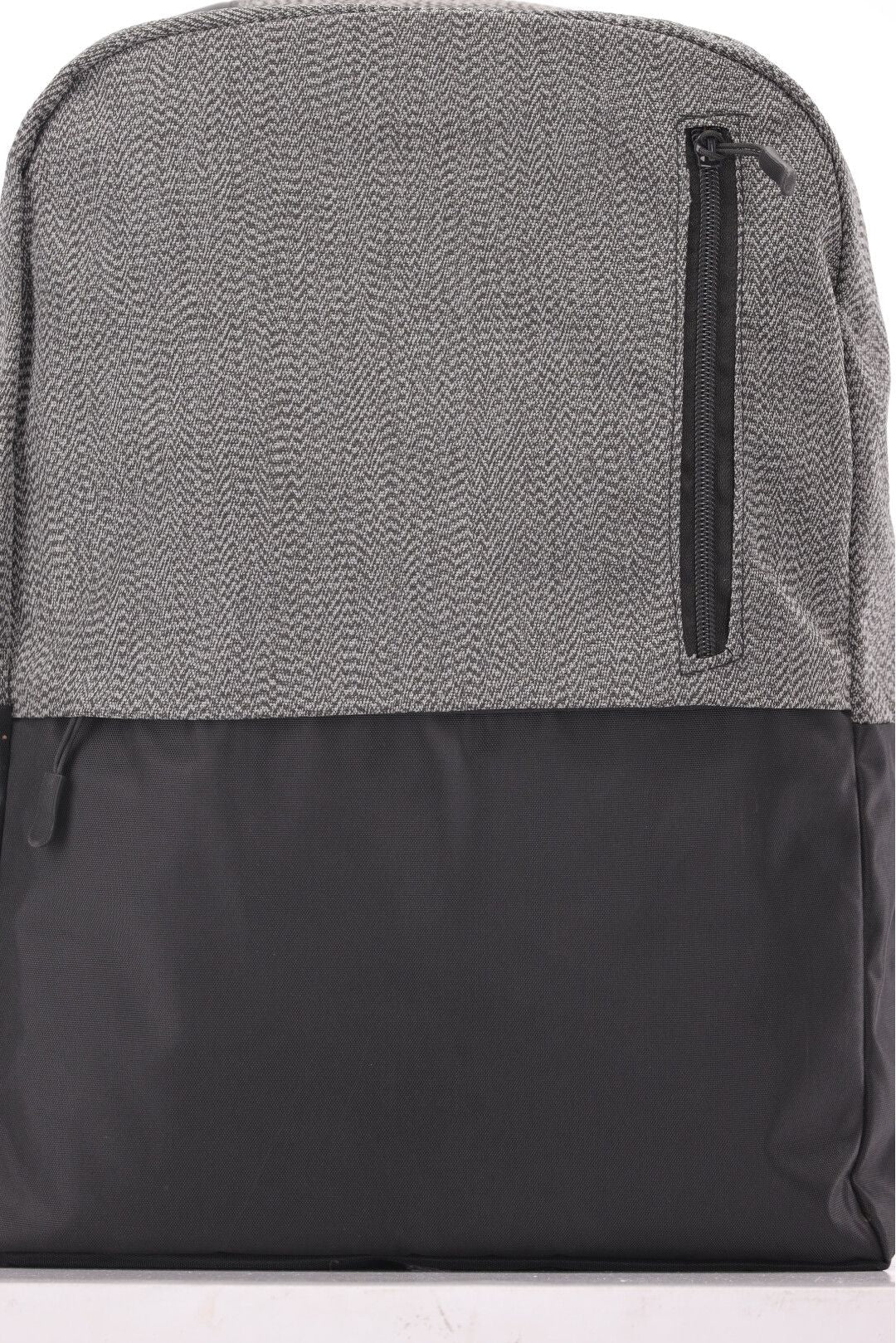 basic men grey & black backpack